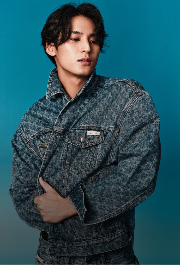 Calvin Klein - Mingyu Goes Bold
